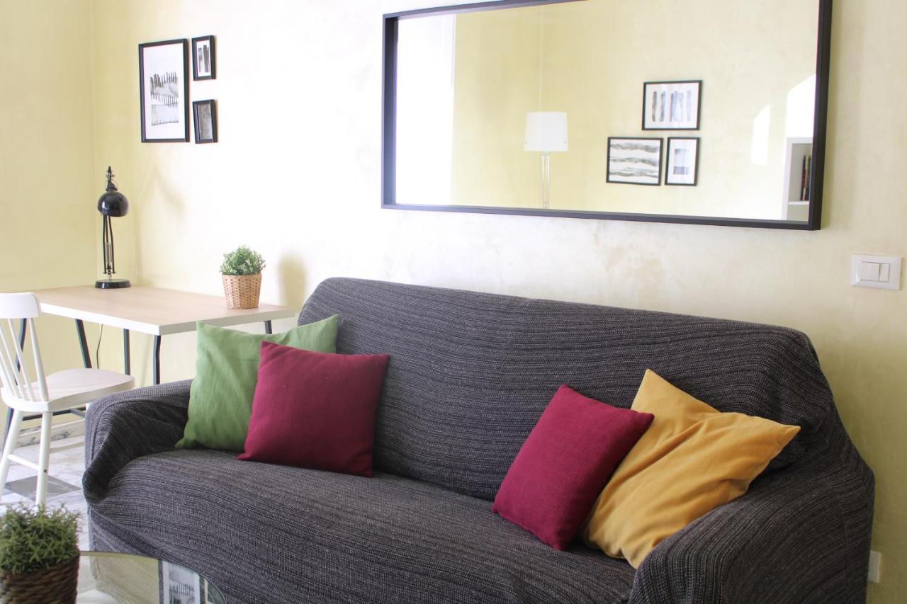 Appartamento Re Di Roma/Cozy Flat For Six Persons Εξωτερικό φωτογραφία